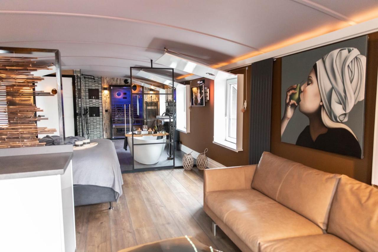 Wellnessboat De Michiel De Ruyter Groningen Exterior foto